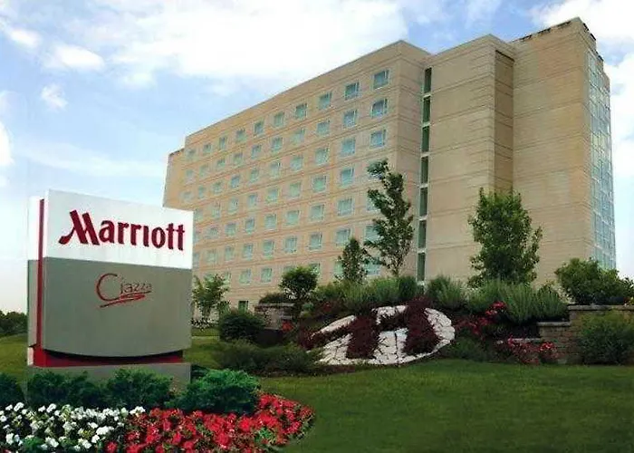 Chicago Marriott Southwest At 4*